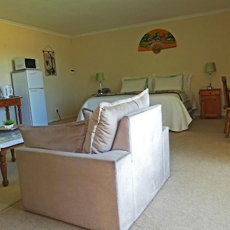 Vineyards Country Home Guest Room Blomtuin Bagian luar foto