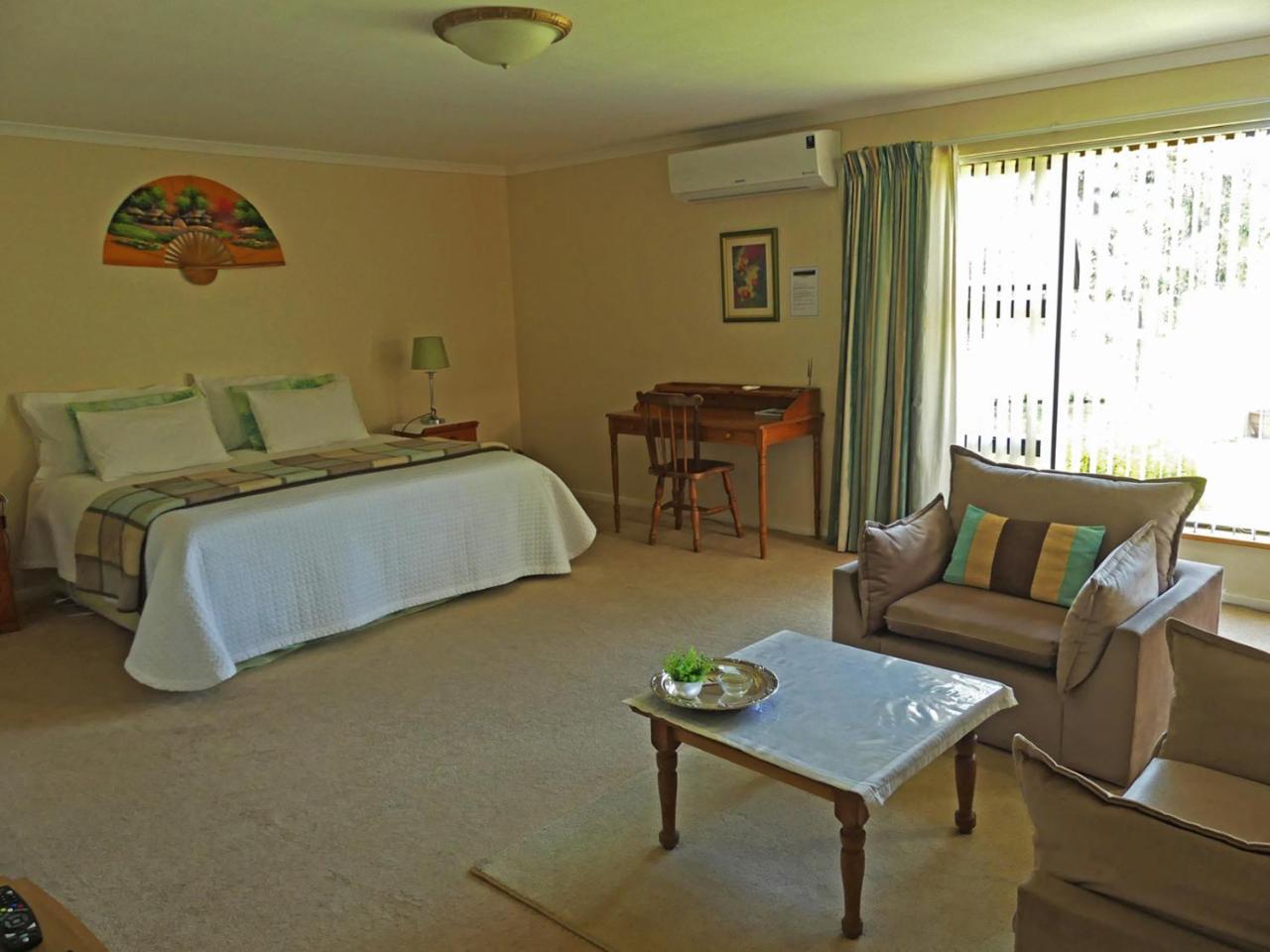Vineyards Country Home Guest Room Blomtuin Bagian luar foto
